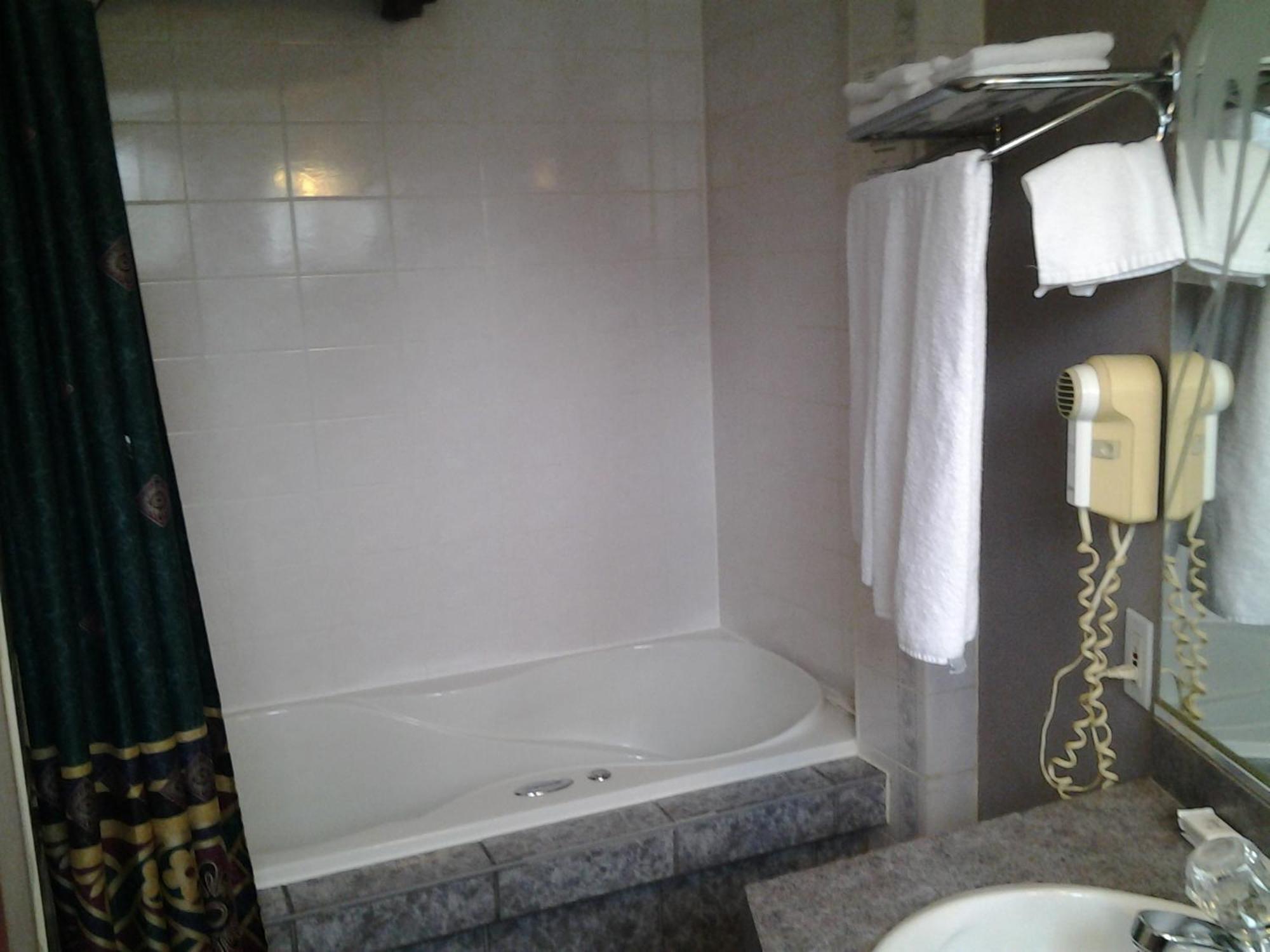 Louiseville Motel Normandie חדר תמונה