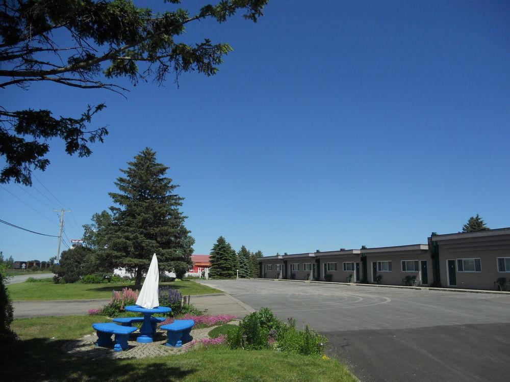 Louiseville Motel Normandie מראה חיצוני תמונה