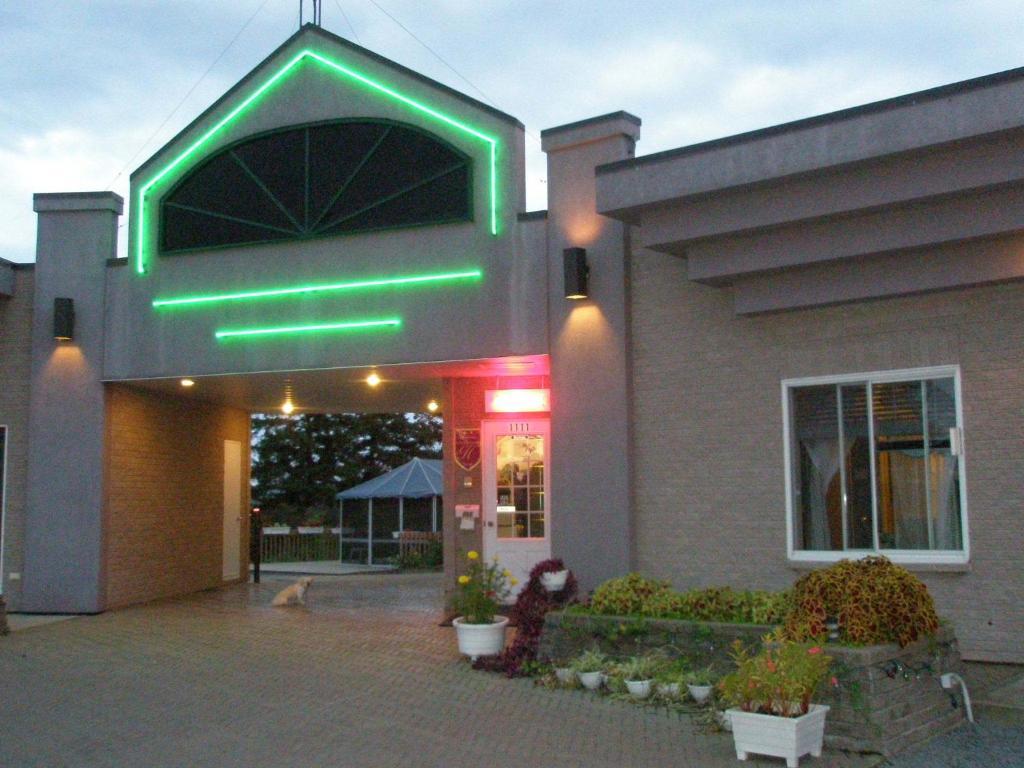 Louiseville Motel Normandie מראה חיצוני תמונה